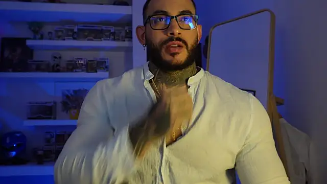 Snapshot of iamjackc_ chatting on June 10, 8:30 pm iamjackc online show from June 10, 8:30 pm