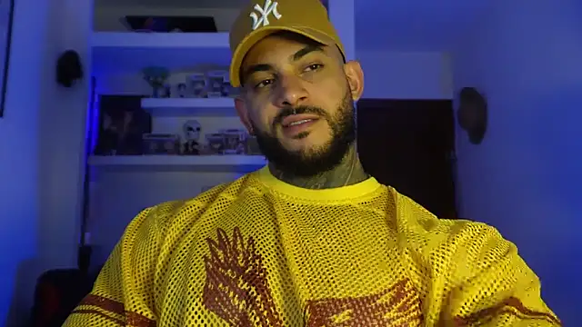 Snapshot of iamjackc_ chatting on July 26, 9:32 pm iamjackc online show from July 26, 9:32 pm