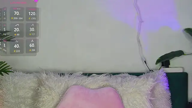AddisonHux online show from July 1, 7:02 pm
