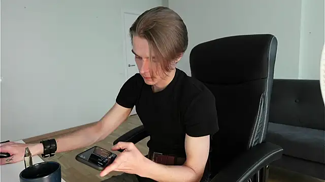 David Heath online show from June 14, 1:46 pm