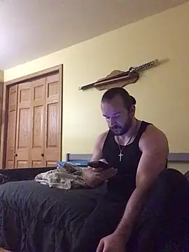 Snapshot of Jaylovski96 chatting on August 5, 4:26 am Jaylovski96 online show from August 5, 4:26 am