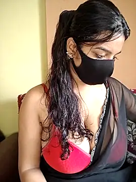 Snapshot of vanika2000 chatting on May 20, 5:46 am vanika2000 online show from May 20, 5:46 am