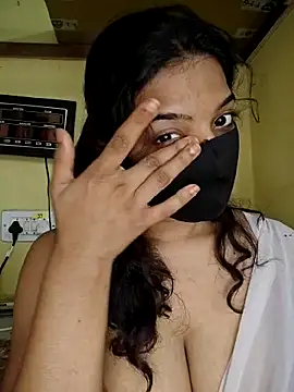 vanika2000 online show from July 11, 4:15 am