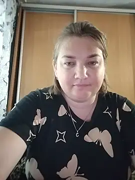 Snapshot of MiyaOlliver chatting on June 27, 10:53 am MiyaOlliver online show from June 27, 10:53 am