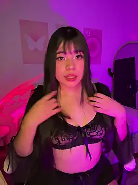 iEmily  online show from July 17, 1:34 am