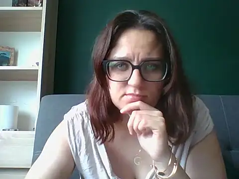 Snapshot of sensual_paris chatting on June 18, 9:14 am sensual paris online show from June 18, 9:14 am