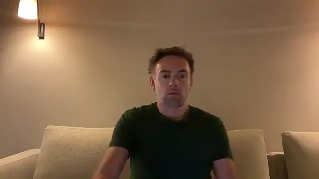 BronzeShowtime67 online show from May 7, 5:18 pm