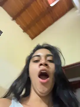 Snapshot of mia_moonna chatting on August 5, 12:30 pm mia moonna online show from August 5, 12:30 pm