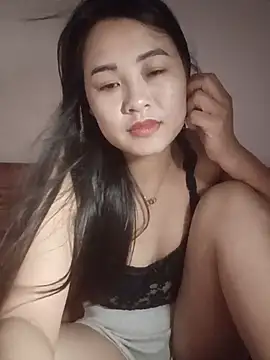 Snapshot of Pivi12 chatting on July 3, 2:12 pm Pivi12 online show from July 3, 2:12 pm