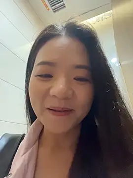 Snapshot of xiaochengzi505 chatting on May 3, 1:00 am xiaochengzi505 online show from May 3, 1:00 am