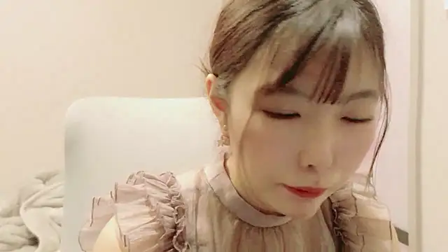Snapshot of hono__38 chatting on May 13, 7:06 am hono 38 online show from May 13, 7:06 am