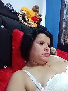 Samantha Kieran online show from May 17, 7:21 pm
