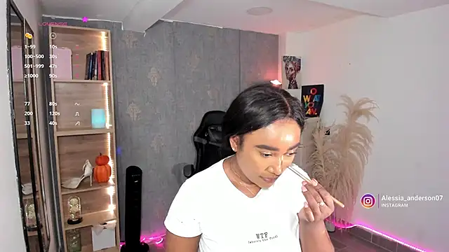 alessia anderson online show from October 28, 9:39 pm