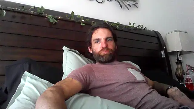yourpersonalpeer1 online show from June 22, 10:18 pm