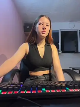 Ally sunnn online show from June 11, 10:08 pm