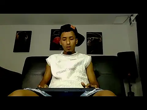 Snapshot of jack_vega1 chatting on May 2, 3:11 am jack vega1 online show from May 2, 3:11 am