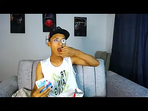 Snapshot of jack_vega1 chatting on May 26, 5:25 am jack vega1 online show from May 26, 5:25 am