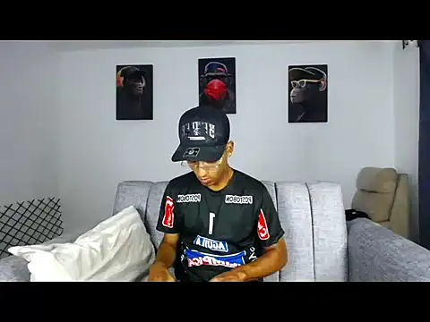 Snapshot of jack_vega1 chatting on May 28, 9:39 am jack vega1 online show from May 28, 9:39 am