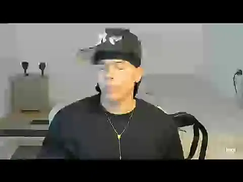 Snapshot of sant_wahlberg chatting on May 11, 10:51 pm sant wahlberg online show from May 11, 10:51 pm