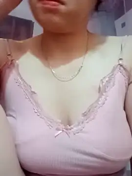 Kee2000 online show from May 7, 11:54 pm
