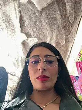 Snapshot of IsabellaMariet chatting on June 26, 3:27 pm IsabellaMariet online show from June 26, 3:27 pm