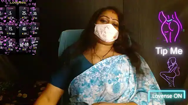 Snapshot of telugu_pillapreethi chatting on May 12, 5:15 am telugu pillapreethi online show from May 12, 5:15 am