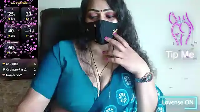 Snapshot of telugu_pillapreethi chatting on July 10, 6:10 pm telugu pillapreethi online show from July 10, 6:10 pm