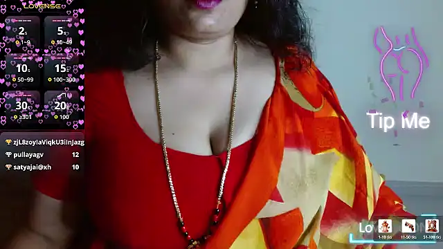 Snapshot of telugu_pillapreethi chatting on July 13, 6:44 pm telugu pillapreethi online show from July 13, 6:44 pm