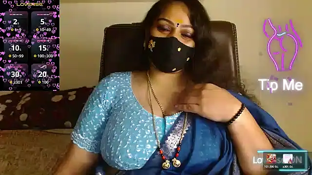 Snapshot of telugu_pillapreethi chatting on July 31, 4:39 pm telugu pillapreethi online show from July 31, 4:39 pm