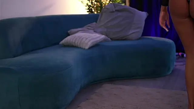 LisaLorenz online show from July 8, 7:18 pm