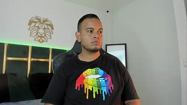 Snapshot of Jay_raze chatting on May 31, 12:23 pm Jay raze online show from May 31, 12:23 pm