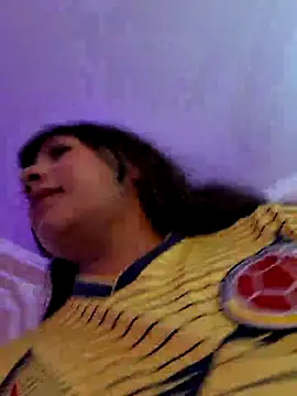 Snapshot of NekoPam_ chatting on June 4, 7:31 pm NekoPam online show from June 4, 7:31 pm