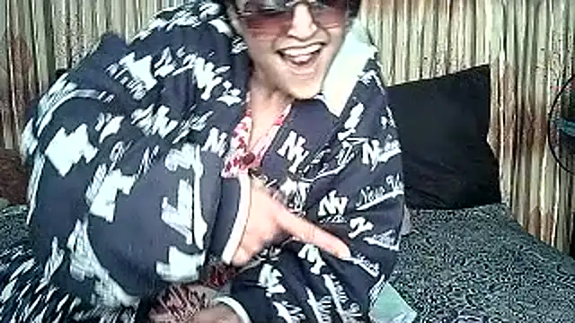 Snapshot of Indian_blaze006 chatting on August 5, 12:19 pm Indian blaze006 online show from August 5, 12:19 pm