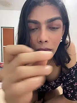 Snapshot of Mayra_xx chatting on July 31, 7:02 pm Mayra xx online show from July 31, 7:02 pm