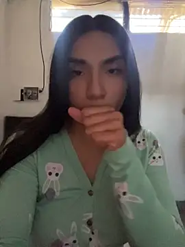 Snapshot of InesD_Arcy chatting on May 21, 5:53 pm InesD Arcy online show from May 21, 5:53 pm