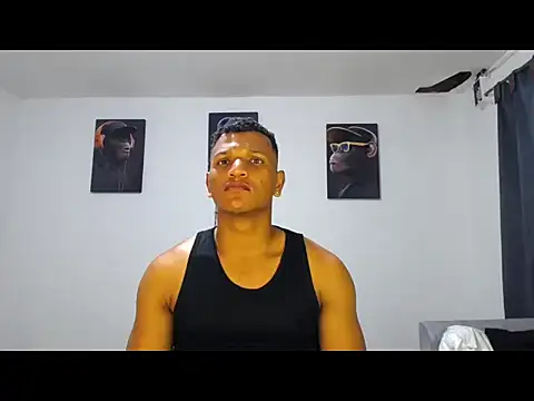Snapshot of Ian_Arcia chatting on June 4, 11:44 pm Ian Arcia online show from June 4, 11:44 pm