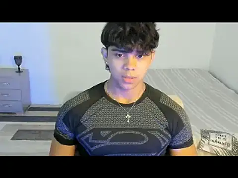 Snapshot of noahprada chatting on May 13, 4:54 am noahprada online show from May 13, 4:54 am