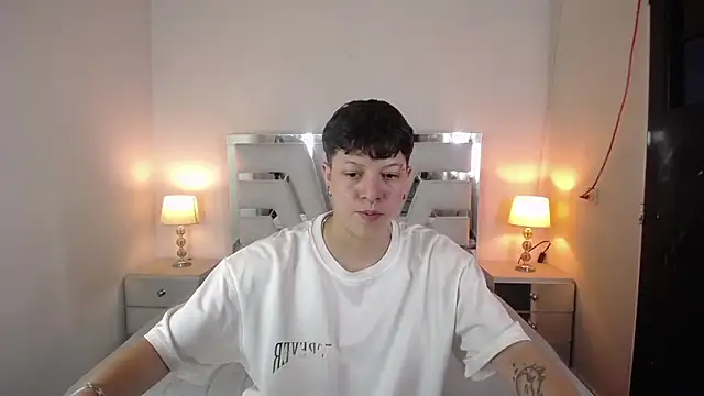 Snapshot of Asher_addamss_ chatting on April 30, 8:57 pm Asher addamss online show from April 30, 8:57 pm