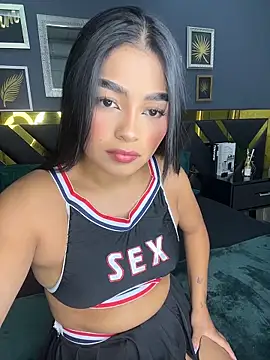 Snapshot of EvasBlazeXXX chatting on May 19, 5:14 am EvasBlazeXXX online show from May 19, 5:14 am
