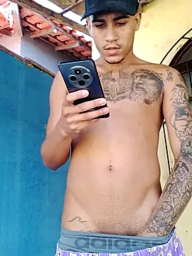 Snapshot of gui_carioca7 chatting on June 19, 4:11 pm gui carioca7 online show from June 19, 4:11 pm