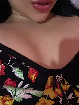 meganfox89 online show from April 29, 4:49 am