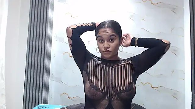 Liaa cams online show from June 7, 3:32 am