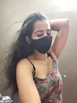 Kanika 76 online show from July 26, 4:25 pm