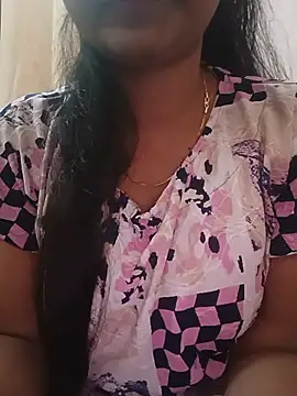 Snapshot of sexy_dimple_bhabi chatting on July 25, 7:22 pm sexy dimple bhabi online show from July 25, 7:22 pm