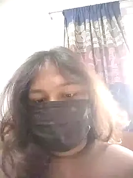 Snapshot of mimi9 chatting on July 30, 6:12 am mimi9 online show from July 30, 6:12 am