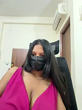 PIHU01990 online show from May 2, 6:35 pm