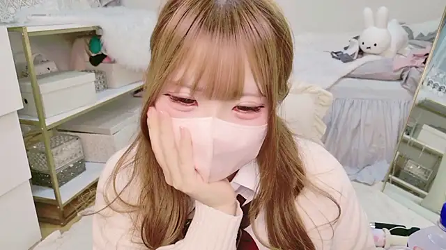 Snapshot of Ichiru_chan chatting on May 29, 10:13 am Ichiru chan online show from May 29, 10:13 am