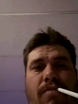 Gurthbaby420 online show from May 3, 5:24 am