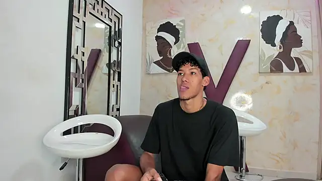 Snapshot of RED_BOYS_XXX chatting on June 2, 1:24 pm RED BOYS XXX online show from June 2, 1:24 pm