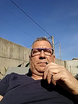 Snapshot of Soloyan chatting on March 24, 2:33 pm Soloyan online show from March 24, 2:33 pm